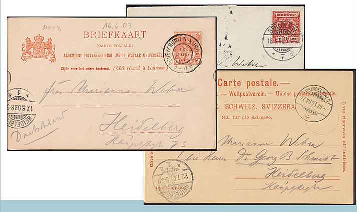 Collage von Postkarten und Briefumschlägen